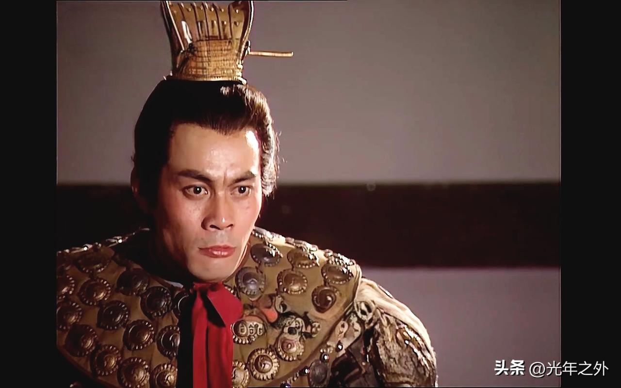 吕布到死才懂：师父三句遗言不是束缚，是他的保命符！

 都说“人中吕布，马中赤兔