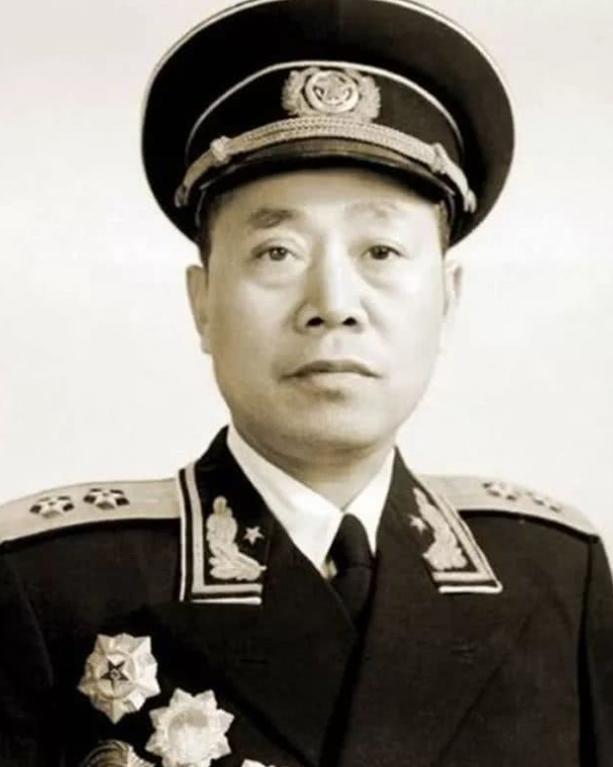 1967年，南京军区副司令员陶勇，溺亡在招待所的后院井中，遗体上还被打上黑叉，8