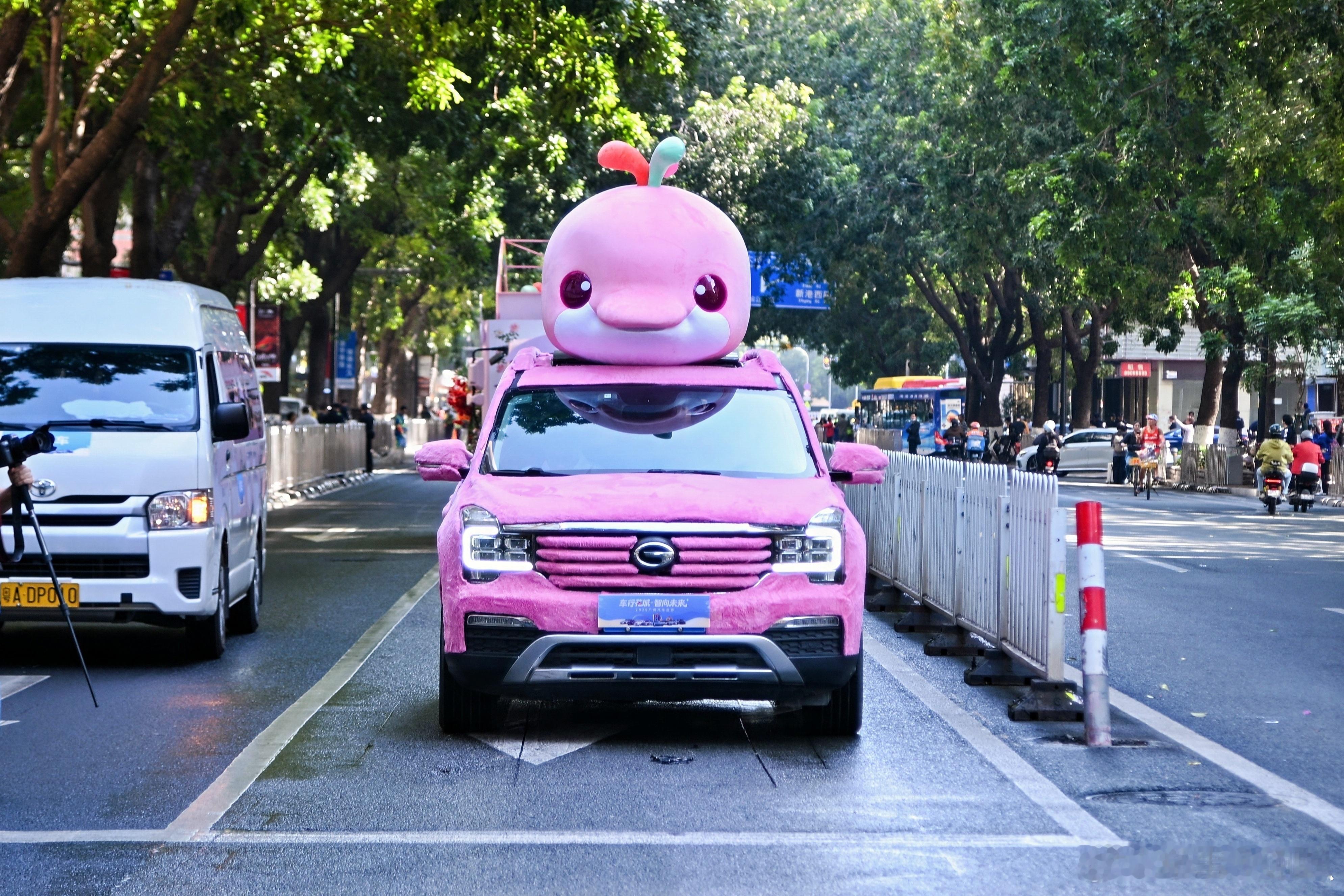 昀牵孟绕3次星光大赏从不避嫌 顶峰相见的cp太好磕了！上次见证如此激动情节的时刻