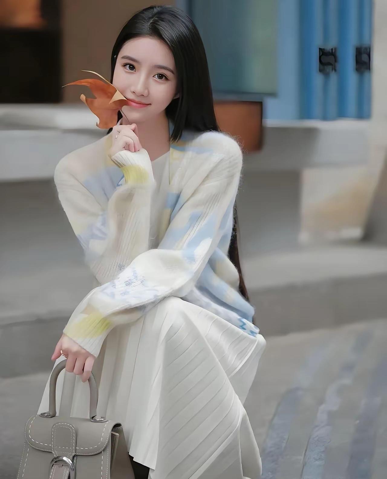 当你还在咬牙坚持的时候，离成功就没有一步之遥。