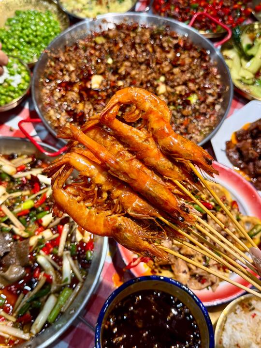 本地人私藏20年的江湖菜老店！妈也！这也太好