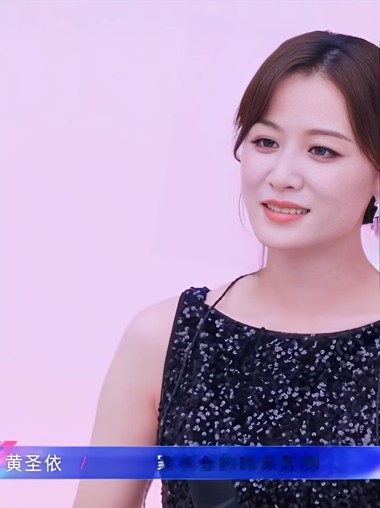 浪姐黄圣依叶一茜私下，只在家长会上见面

女明星做了妈妈，也会忙于家庭，被母职束