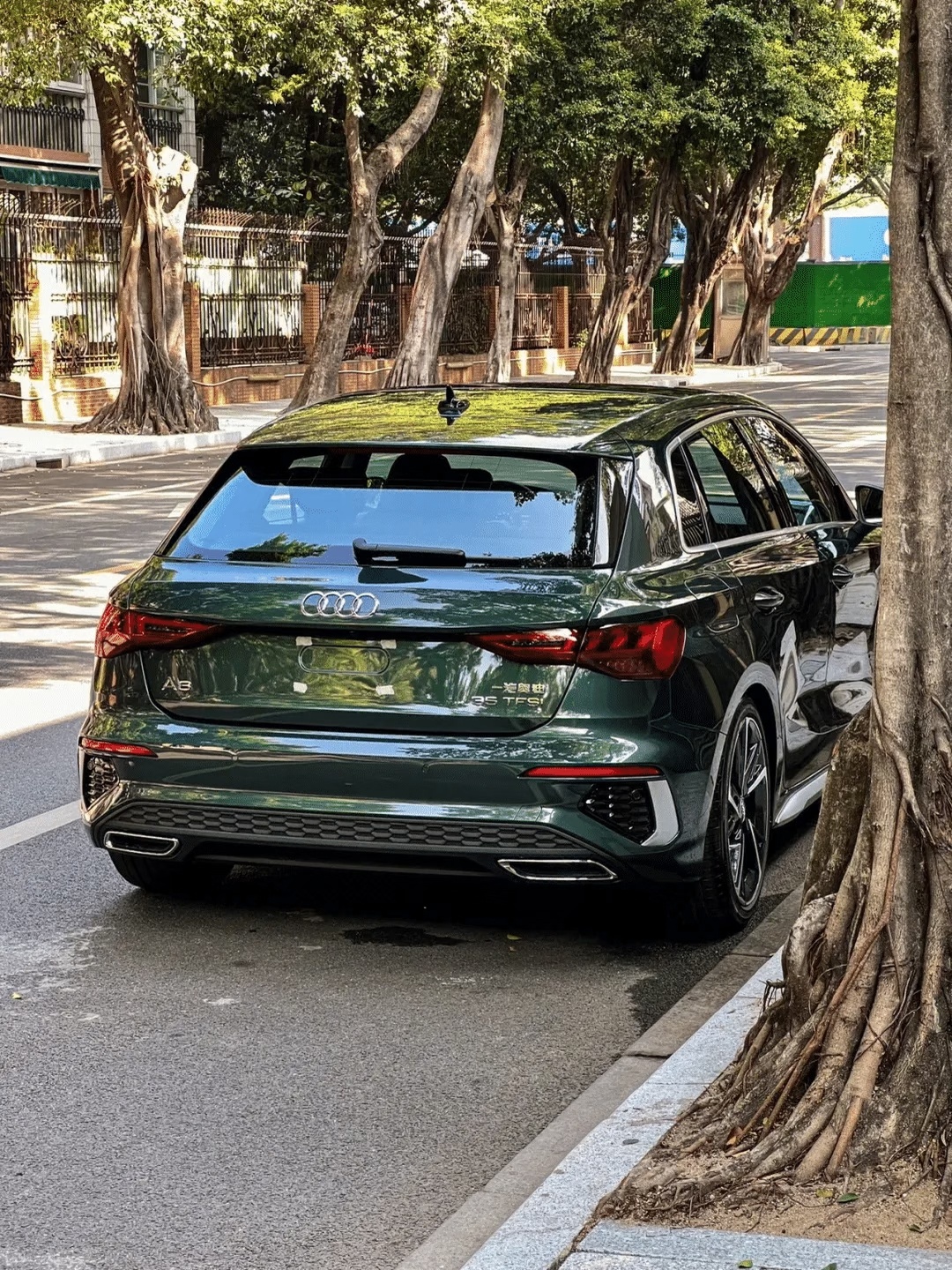 奥迪逃单加油站员工垫付4天工资 都开上奥迪了，还干这事？太丢人了……不过，对于品