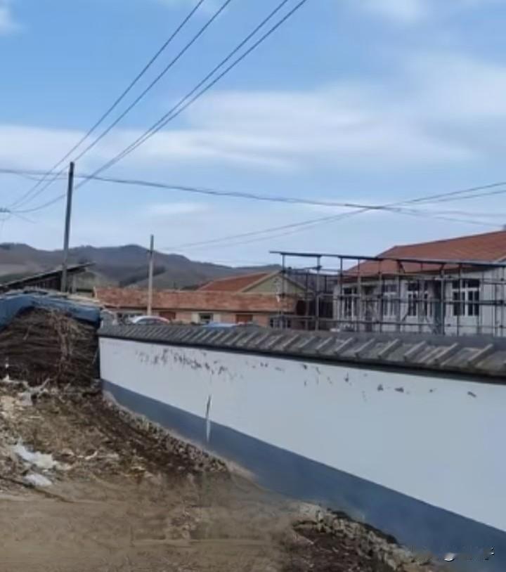 原创随手拍之（2720）
辽宁省西丰县凉泉镇屋佳村：
是辽宁省铁岭市西丰县凉泉镇