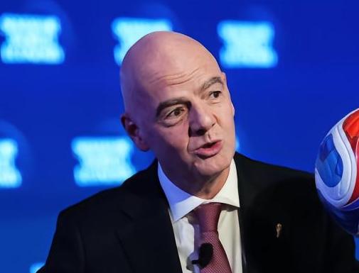 为啥国际足联明显偏心阿根廷？道理摆在明面上：真让埃及一路晋级，世界杯的热度和流量