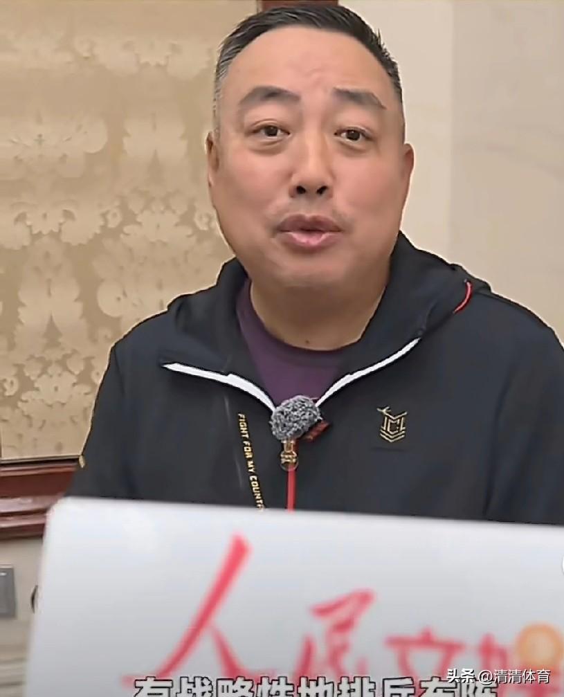 卸任后的刘国梁，谈亚运依旧情深。他直言始终无条件相信国乒，这份底气源于几代人打下