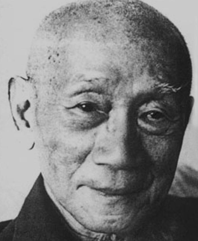 1907年，7岁的林风眠看着母亲被村民们五花大绑，即将带去“沉猪笼”，他冲进厨房