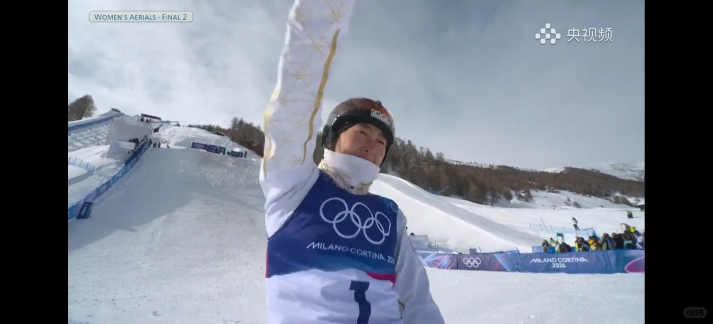 徐梦桃金牌米兰冬奥会自由式滑雪女子空中技巧决赛，中国双姝惊艳全场！35岁五朝元老
