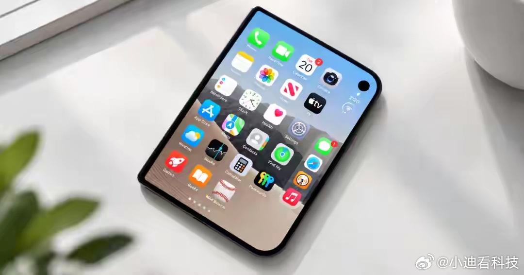 看到iPhone Duo 2的目前流出的原型机，尝试把Face ID做到外屏下面