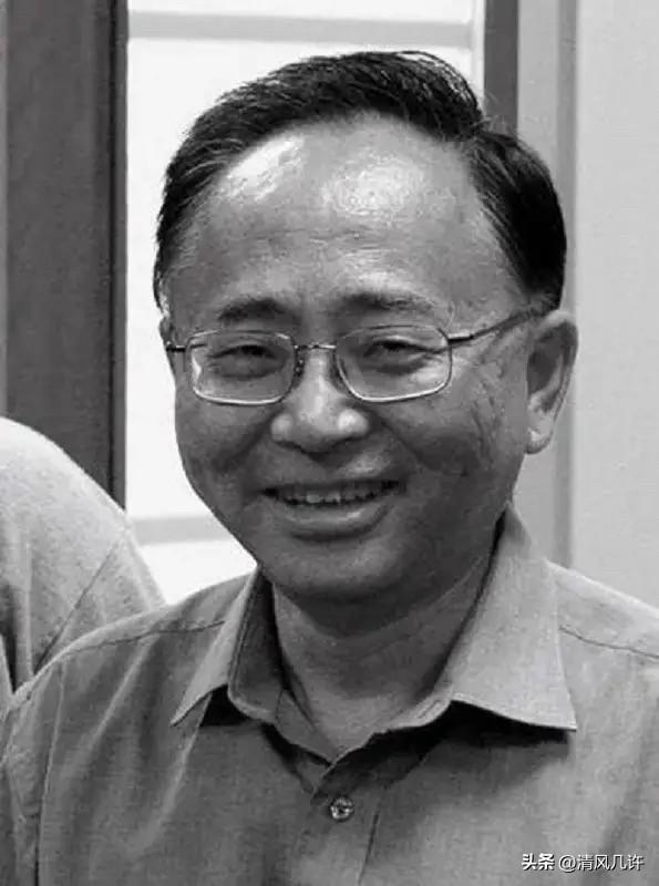 “我回去，就是个笑话。”烈士江姐的儿子在美国定居了大半辈子，迟迟不肯回国。有中国