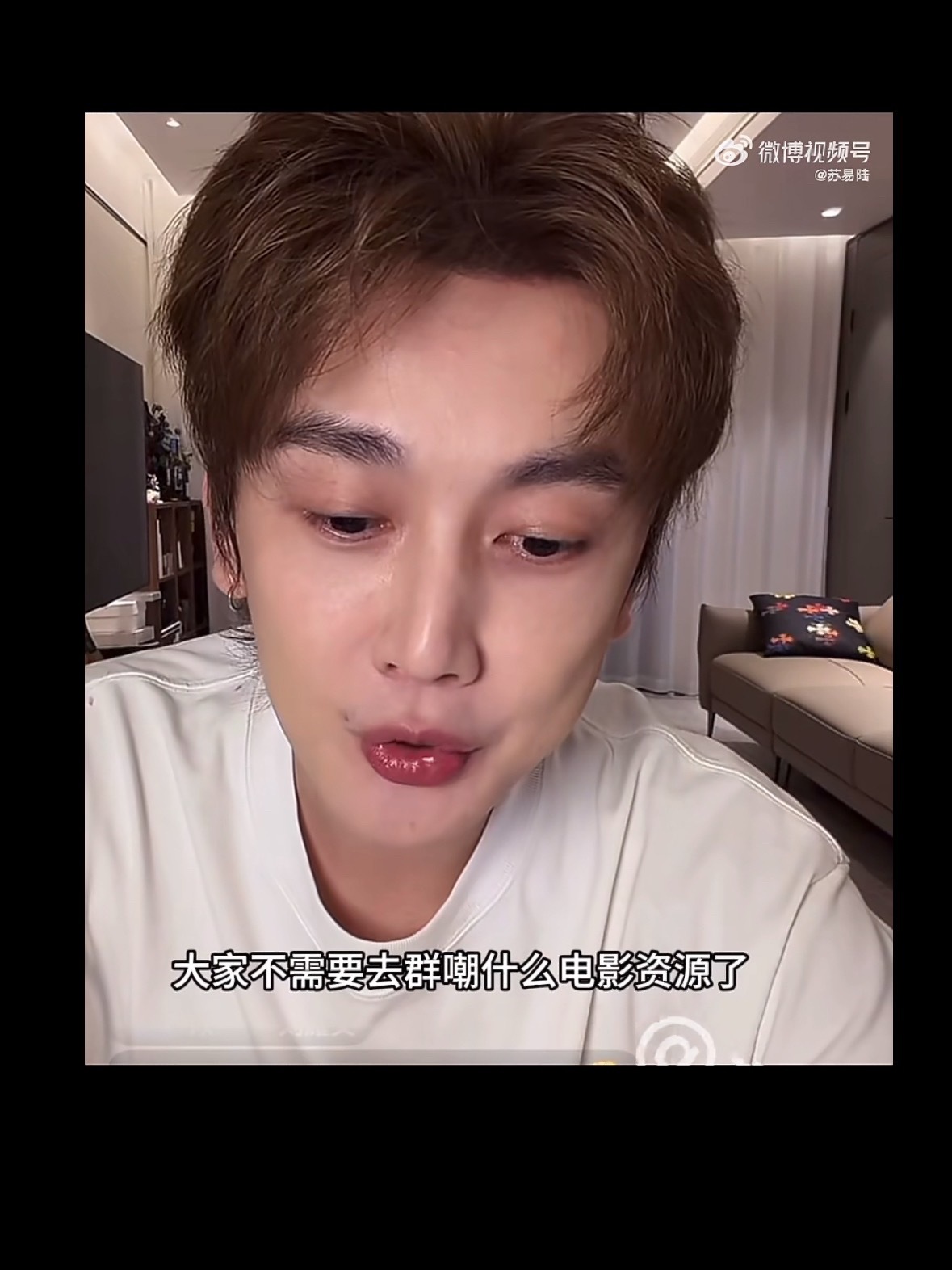 李登科聊迪丽热巴杨紫没有电影资源其实吵来吵去挺没必要的，俩人路线本来就不一样。杨