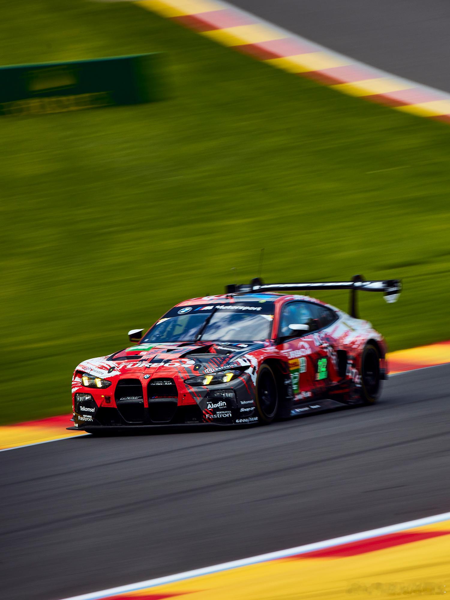 2026斯帕6小时耐力赛HYPERCAR组别 BMW M Team WRT创下全