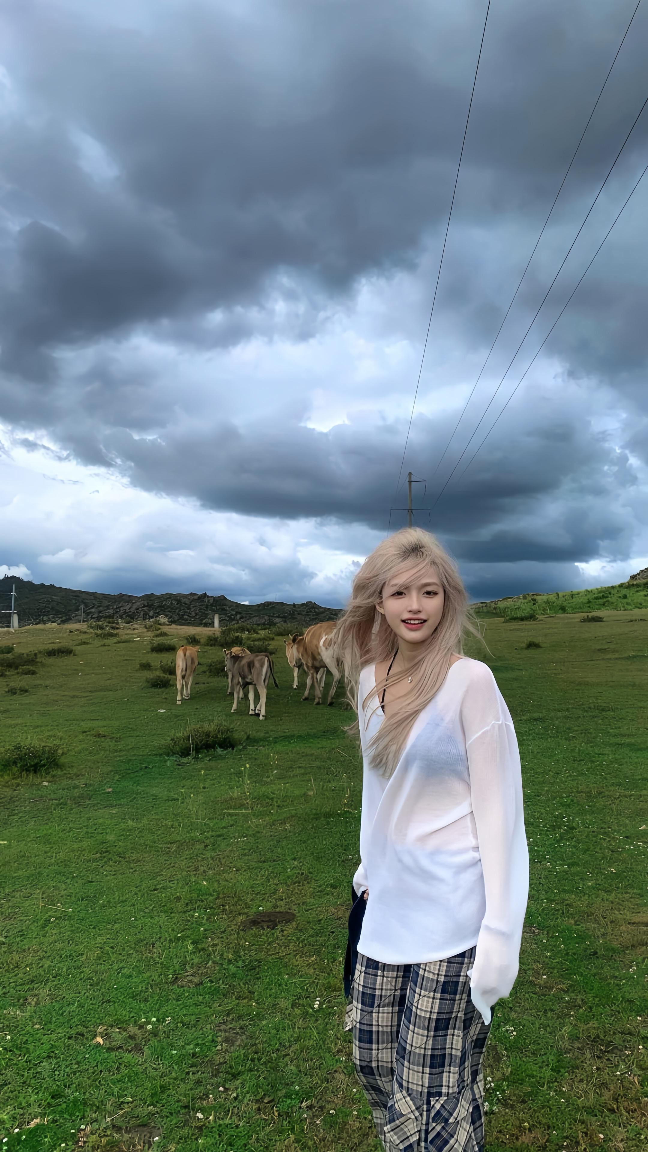 明天太远了 一起去旅游吧。