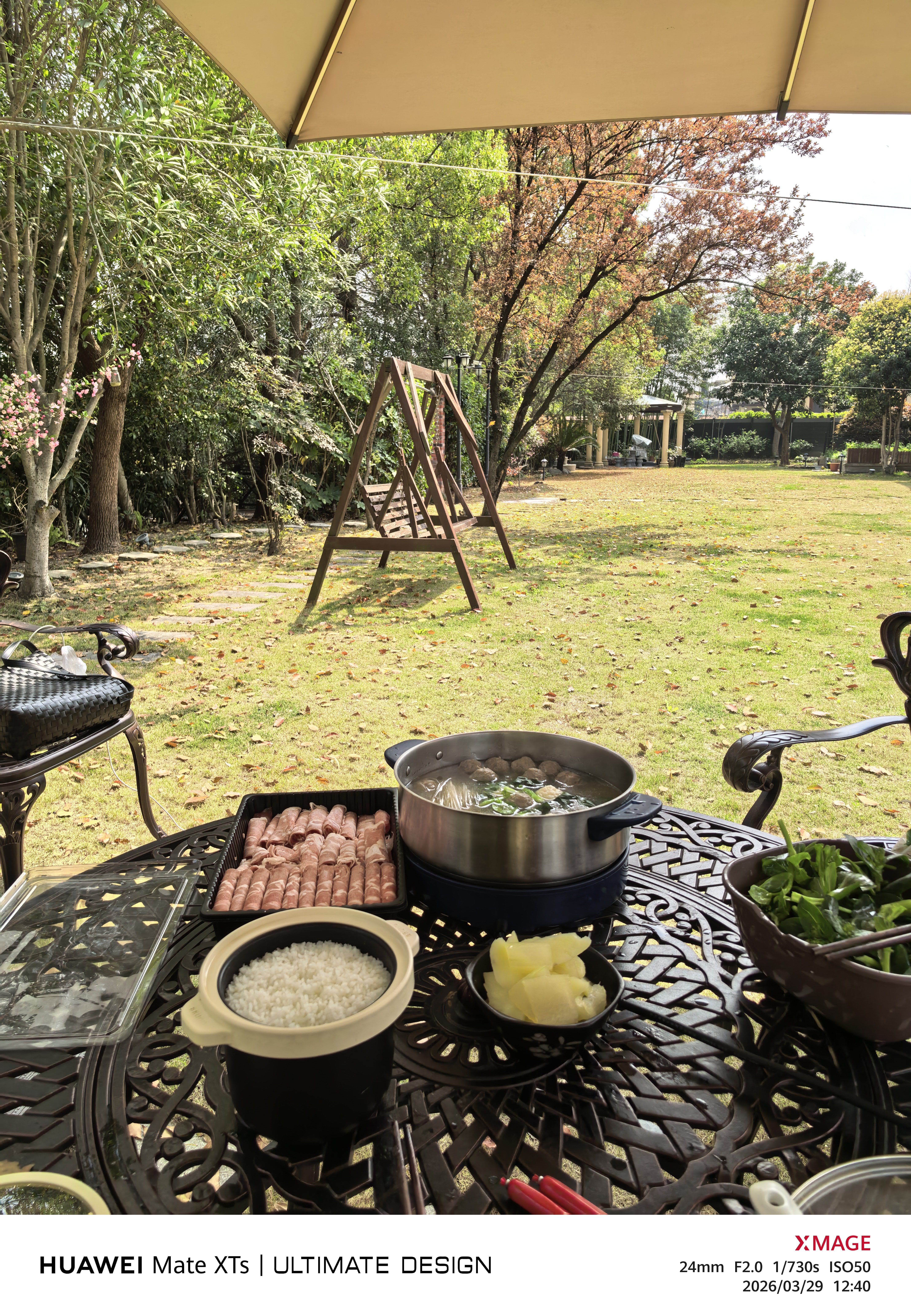 周日快乐。今天吃火锅明天开始就要下一周的雨了。赶紧再晒晒太阳☀ 