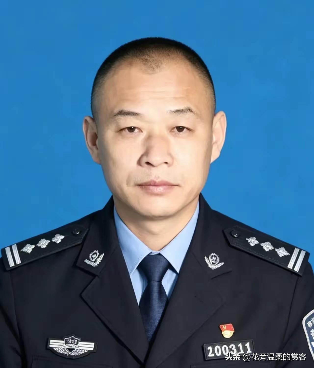陶永生，1976年生于甘肃，中共党员。任职于喀什市公安局乃则尔巴格派出所。199