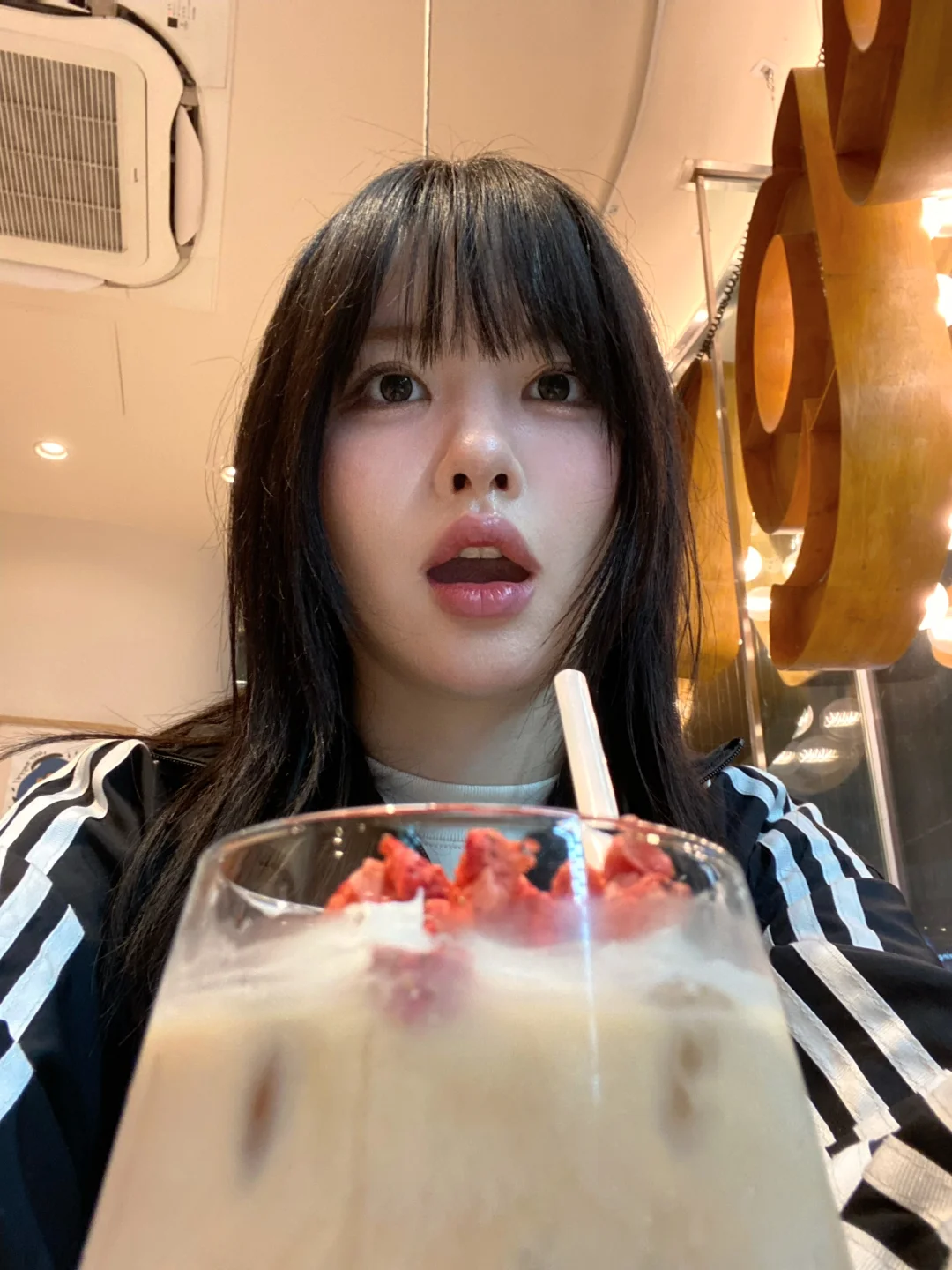 日本店员情绪价值给好足…