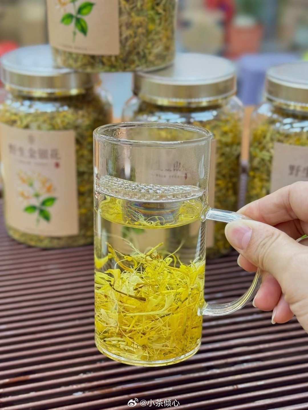 书要向后翻，人要向前看，人性，你懂就可以了，别去试探 