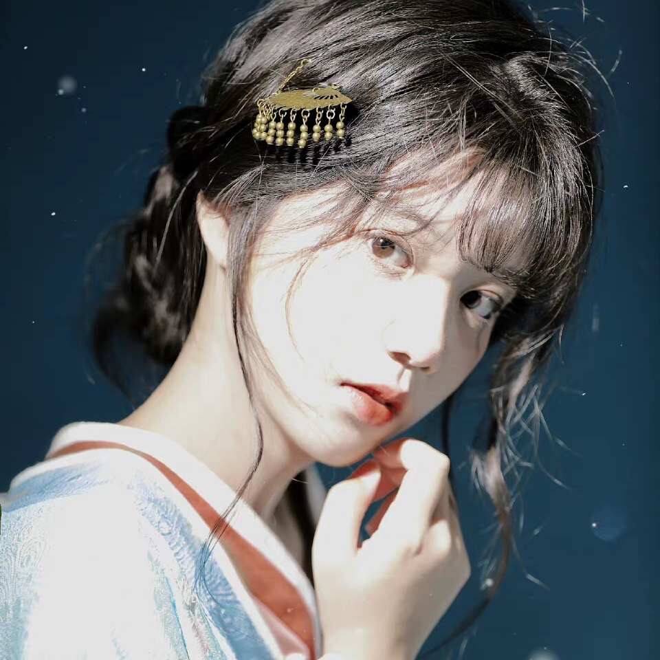 忘记过去的花，去爱有结果的树。 