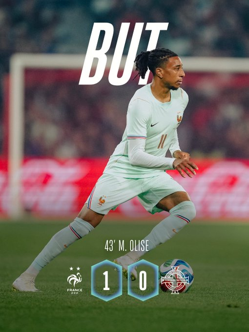 法国1-0北爱尔兰半场数据：射门10-1，射正3-0，绝对机会1-0