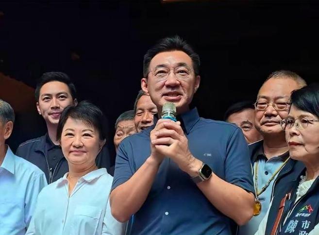台媒报道，针对中美北京会晤，台“立法院”副院长江启臣5月14日接受专访时称，这是