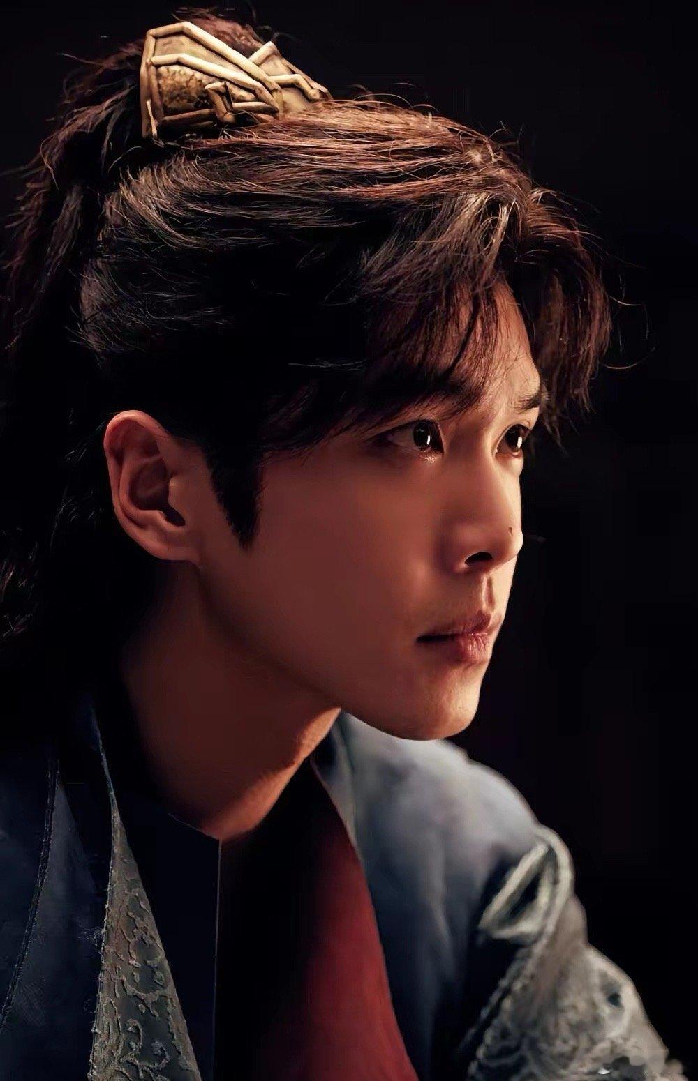 张若昀官宣《千里江山图》，网友却喊话：先还《庆余年3》的债！你盼了又盼的续集还没