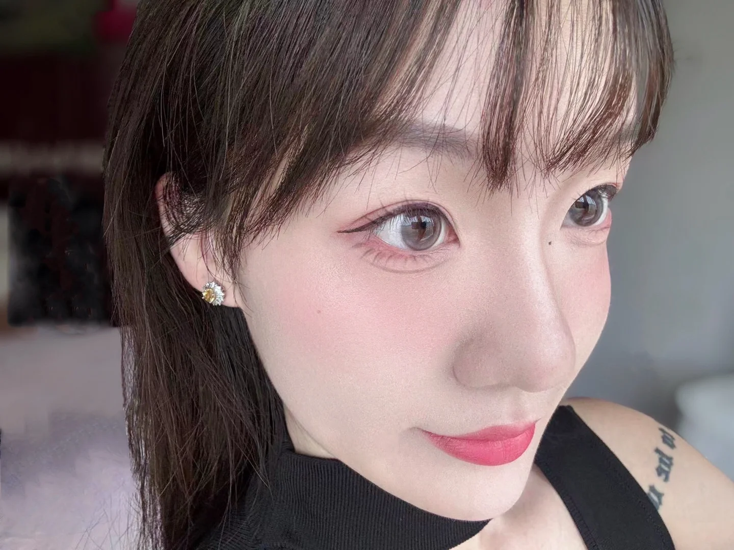 实在睡不着 练练p图吧