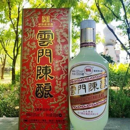 茅台酒太贵了喝不起？别慌！这4款“高性价比”酱酒不容错过


1、云门陈酿
产自