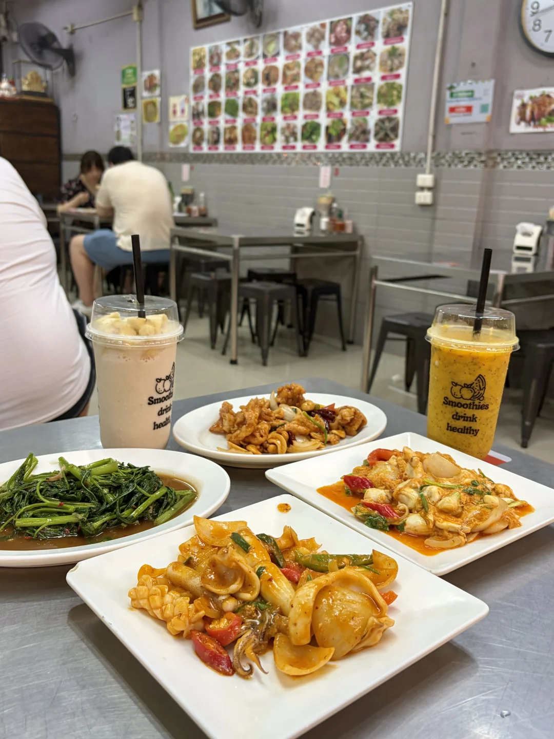 曼谷！！这才是朱拉隆功top1的泰餐！！！