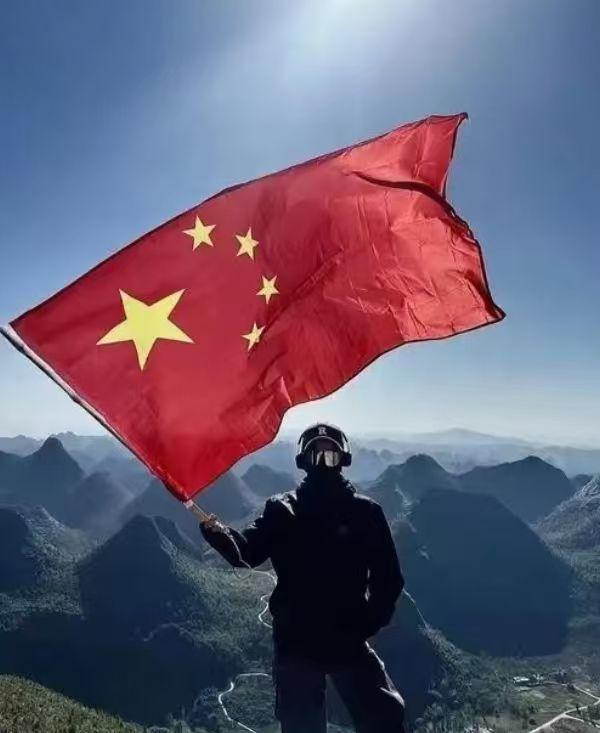 日本挑衅，台独挑衅，菲律宾挑衅，德国法国挑衅，越南挑衅，挑衅越来越多……
 
有