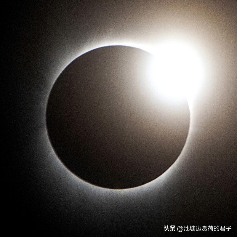 日全食可太让人期待了！日全食其实每3年出现两次，但对一个城市或地区来说，平均每3