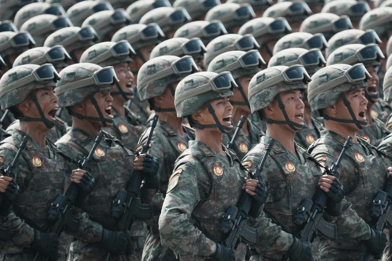 【新加坡总理出来劝我们"大度"有何目的】
        新加坡总理出来劝“大度