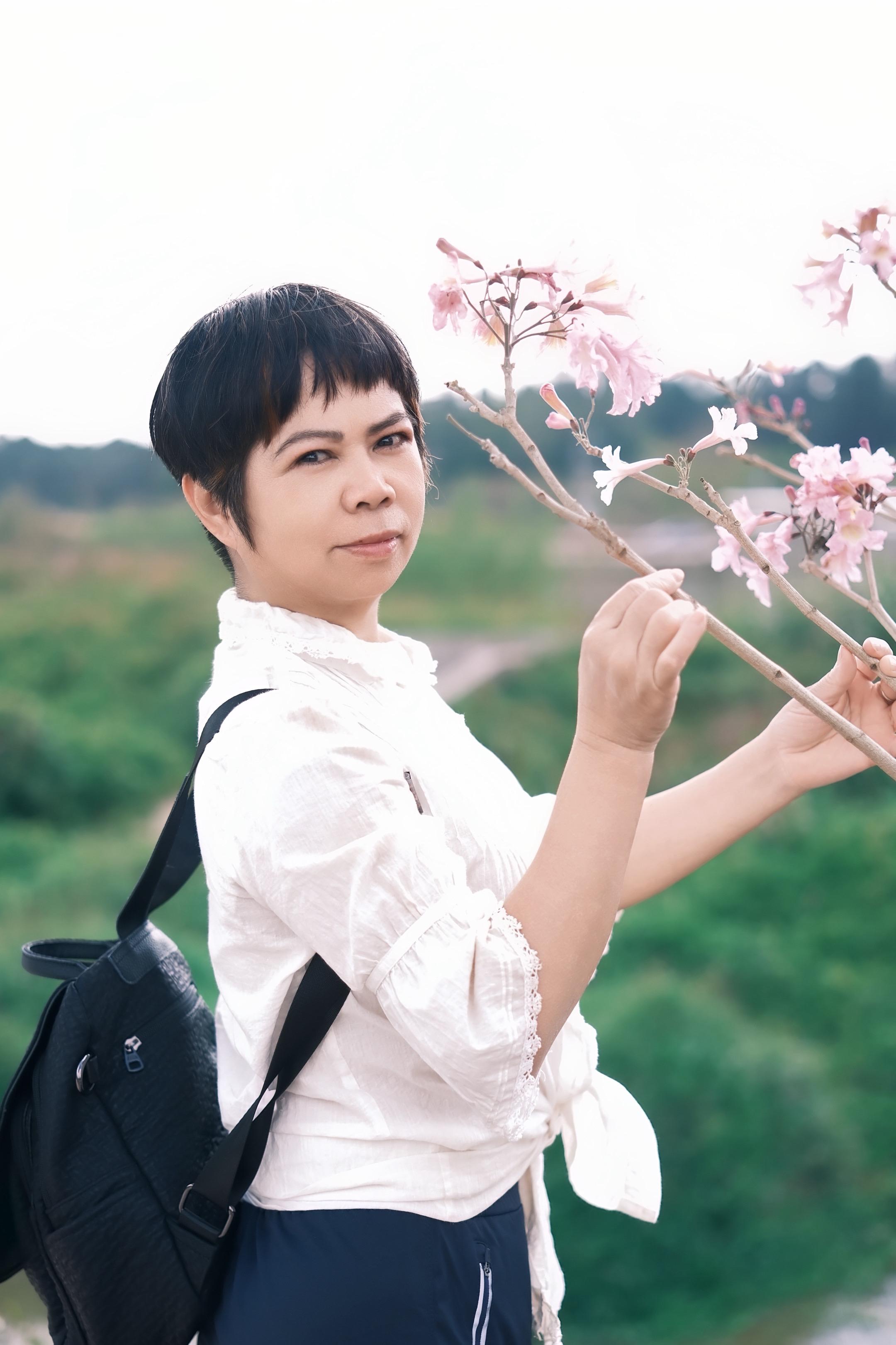 要过年啦，给妈妈拍一组。