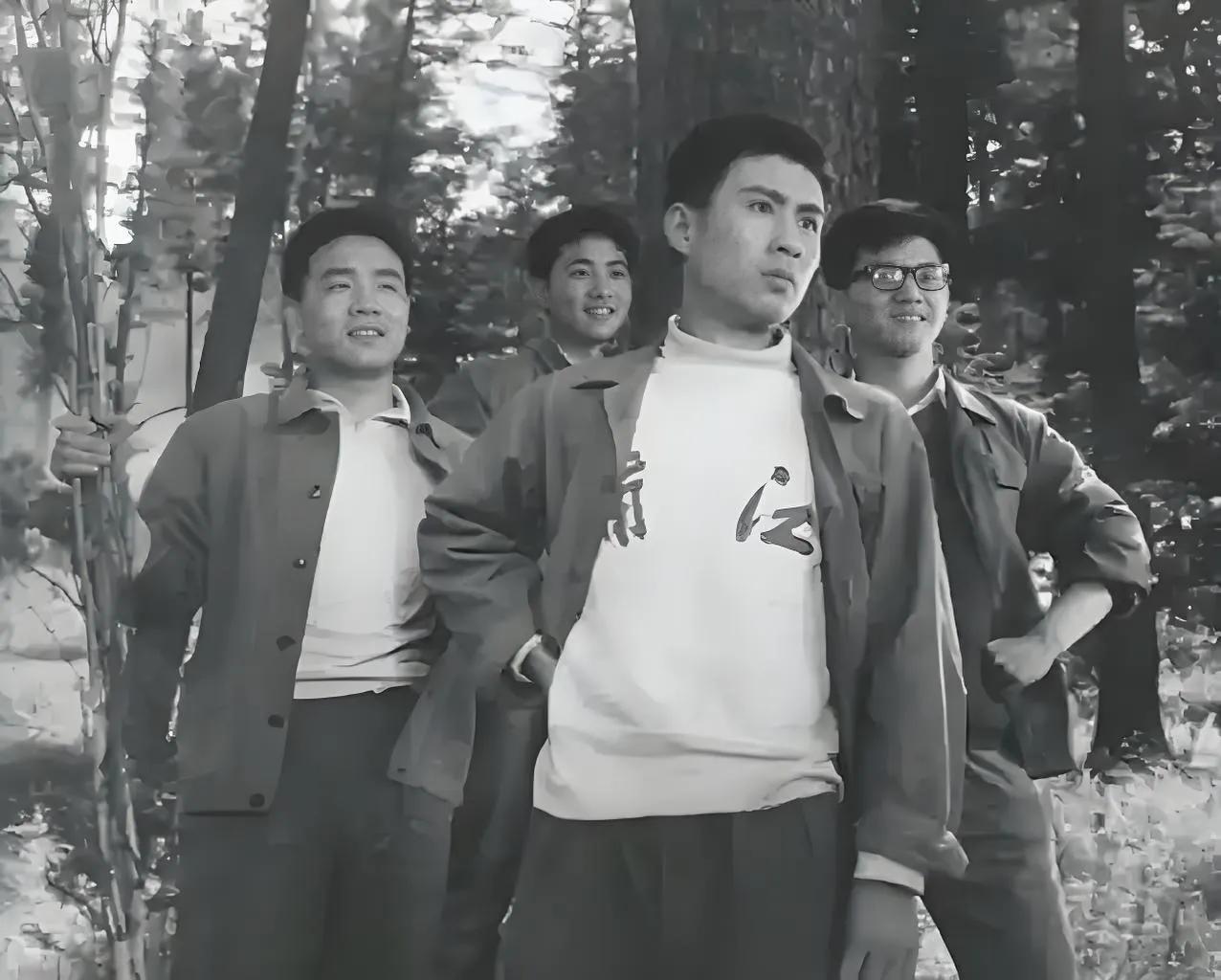 今天，看了一部老电影《征途》，是上海电影制厂1976年拍摄的，根据同名小说改编，