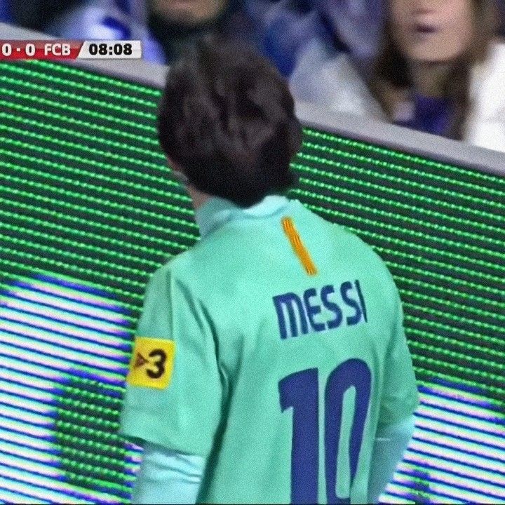 好想给发尾扎个小揪揪