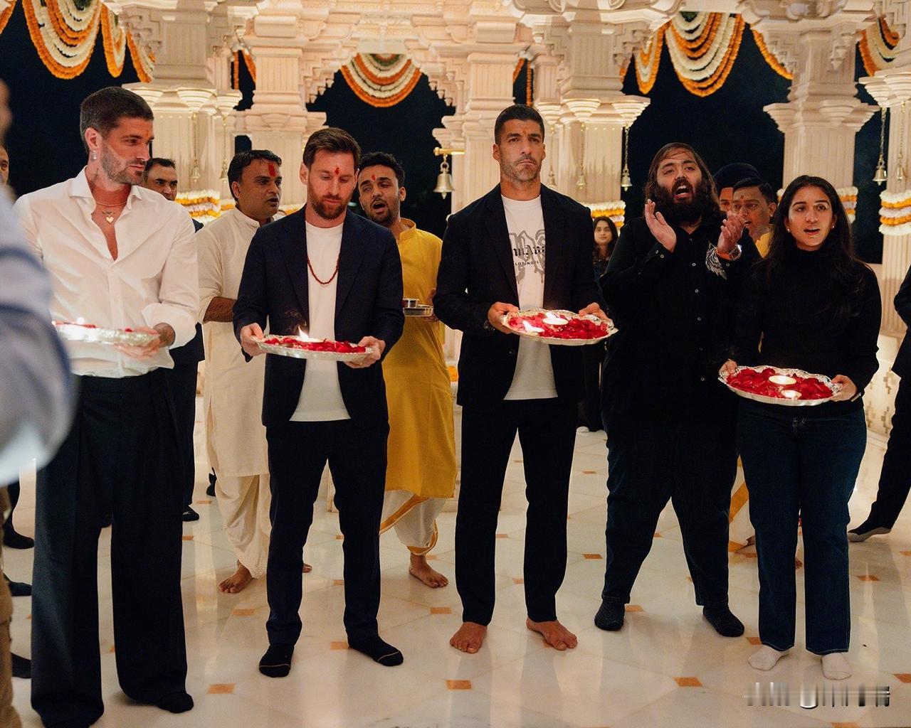 全球足球巨星莱昂内尔·梅西对印度万塔拉野生动物保护区进行了特别访问。该保护区的各