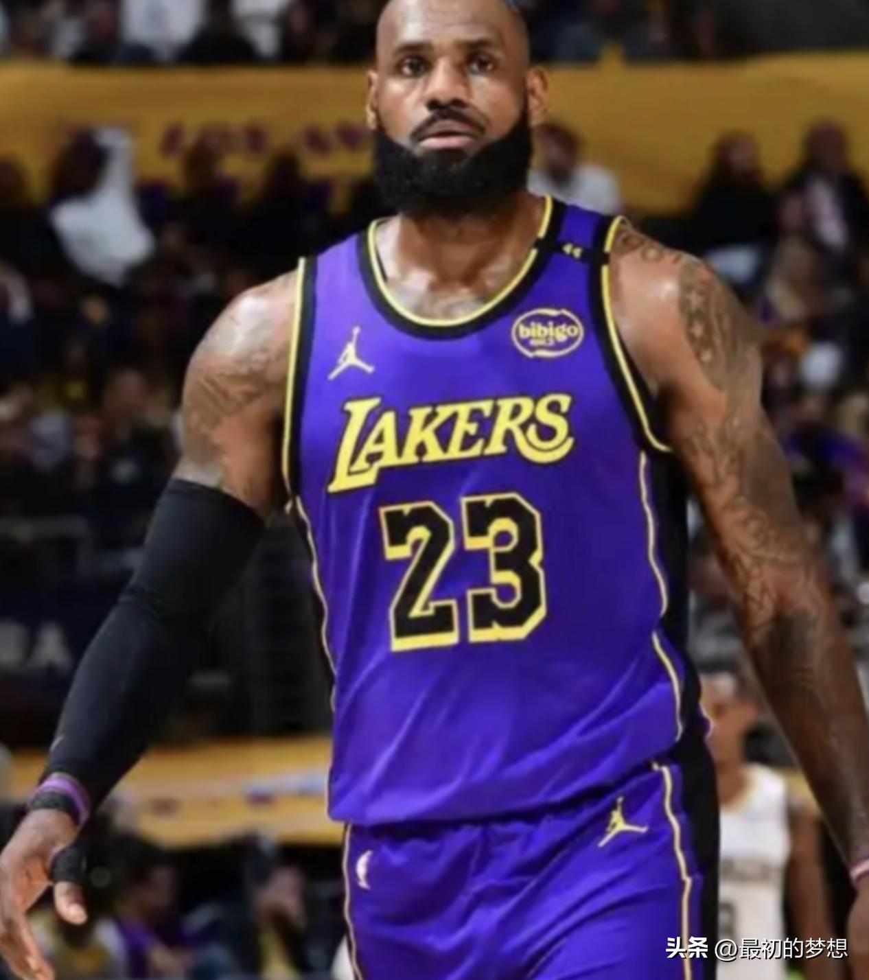 NBA历史总决赛总得分前十！詹姆斯排名第二，第一竟然是他？

1.杰里·韦斯特—