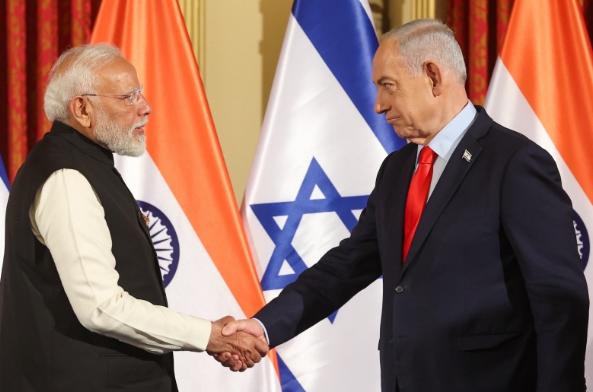伊朗变天，印度也变脸了，莫迪与以色列总理内塔尼亚胡通了电话，除了了解当前美以伊局