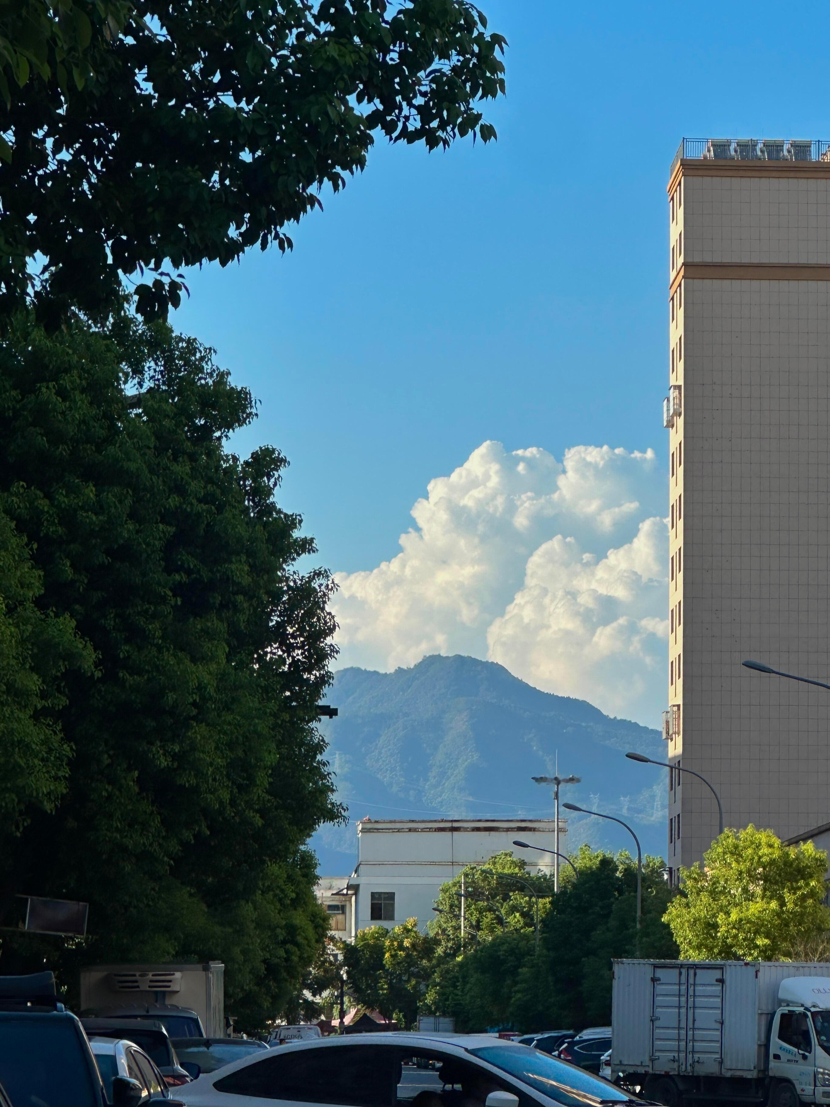 𝗱𝘂𝗱𝘂 ᐝ 小日常 Ⱄⱄ☁️我无限地爱着新的一日 ​​​