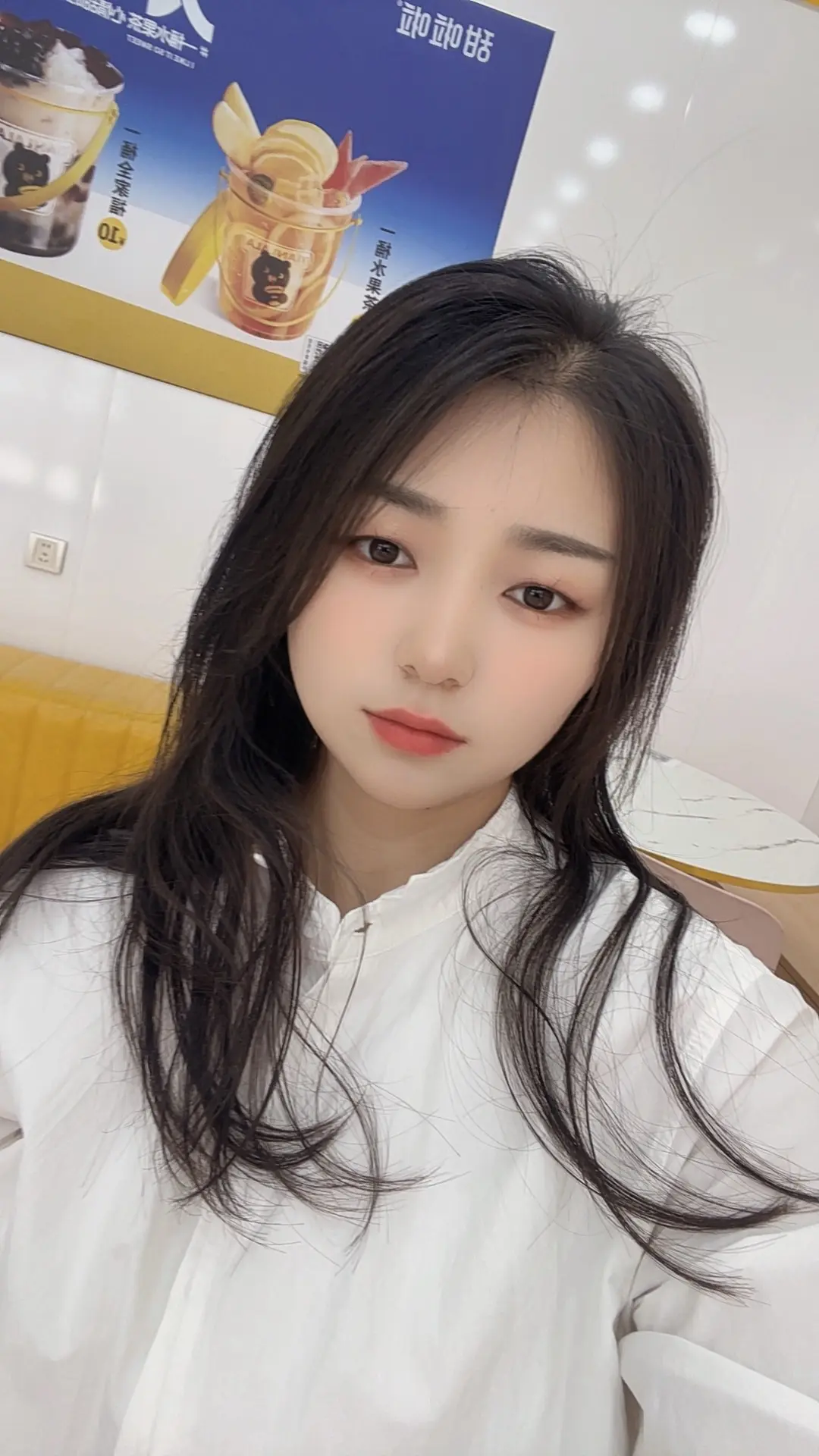 人真的会在某一瞬间，            一把火烧了 心中所有的执念…”