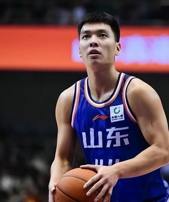 山东男篮复仇成功，2023年最后一天，山东高速男篮今晚战胜广州龙狮队，结束三连败