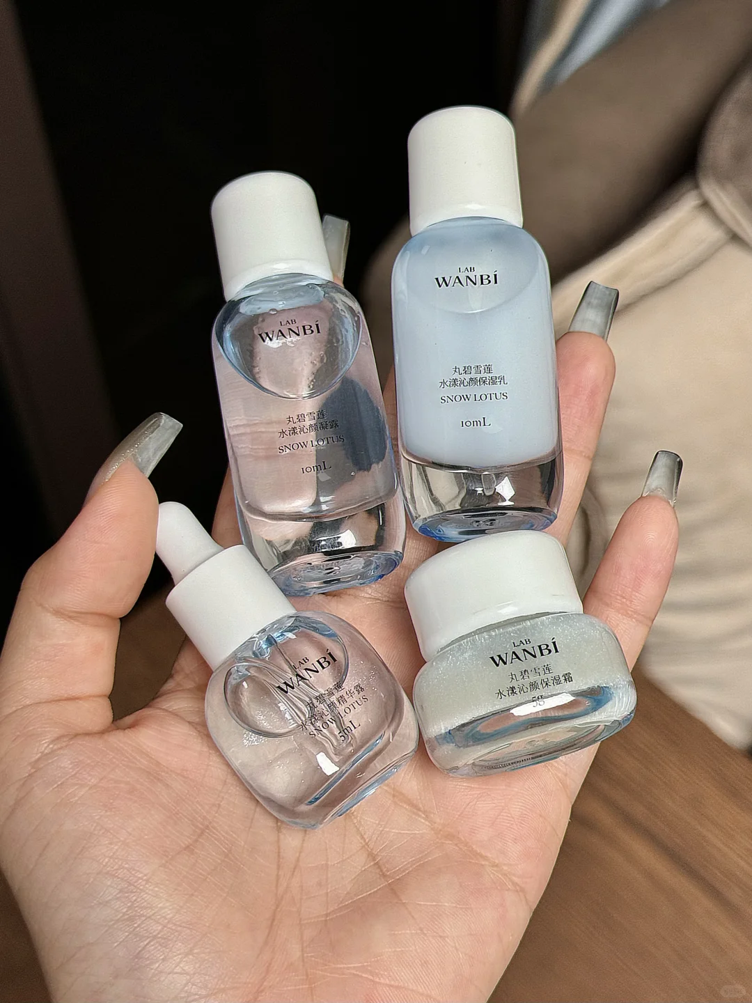 现在的小样就挺让人无语的