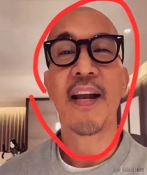 昨天做梦，居然梦到具俊泽，但是只能听到声音，看不到人，内容就是，不准再提大s骨灰