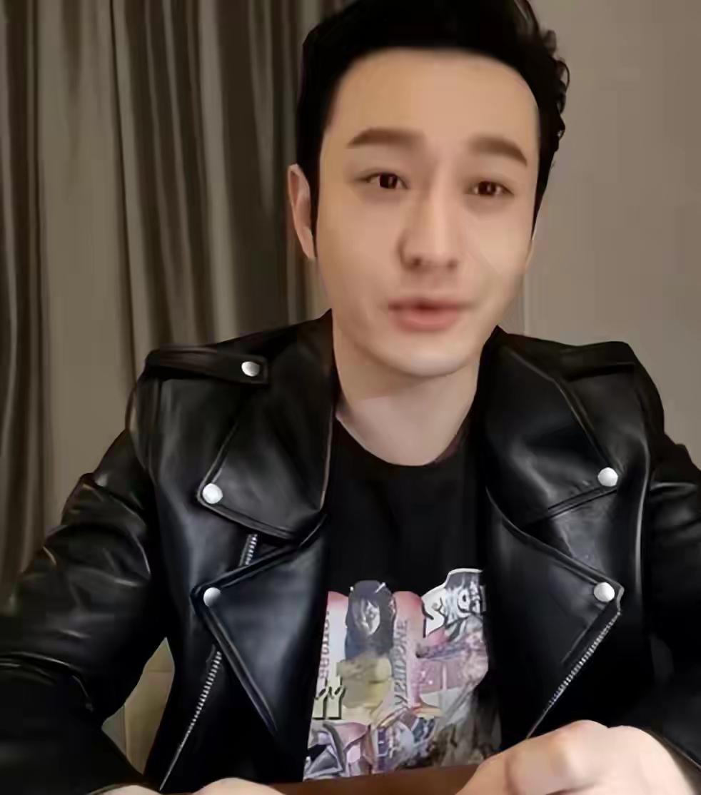 传闻某知名影星H某在澳门赌场赌博输了10个亿，为了还赌债他抵押了三套豪宅和一架私