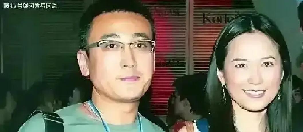 断供第7天，我靠冷门副业翻身
 
去年房贷断供，银行卡只剩27块。刷到窦文涛20