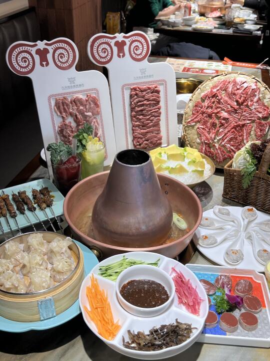 沈阳这家铜锅涮肉的性价比拉满了！！！