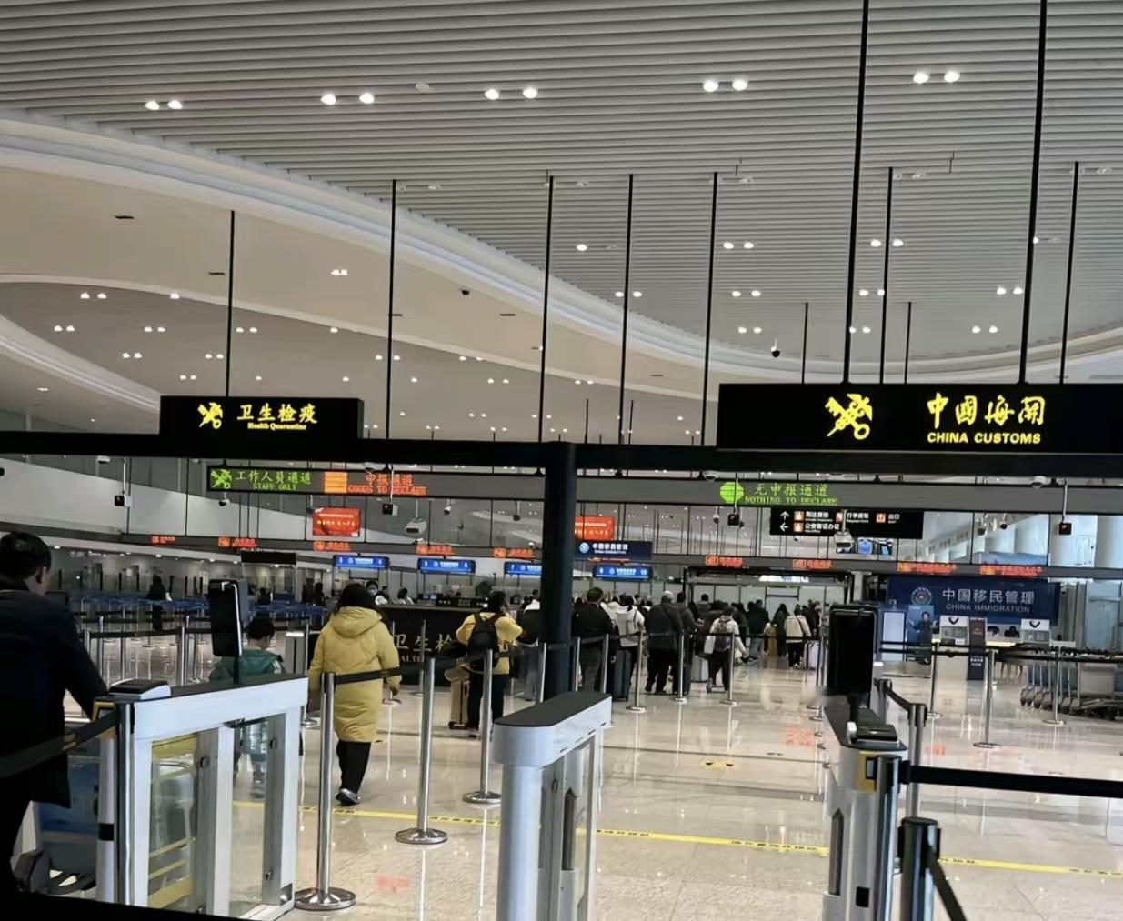 看了美国斩杀线后，困扰我多年的疑惑解开了。以前不明白美国的流浪汉为何那么牛，都会