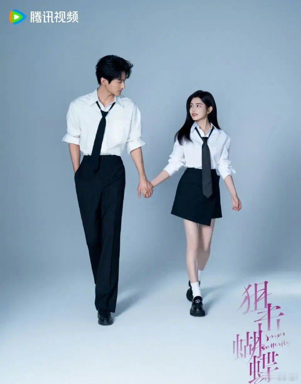 陈妍希和陈晓的感情风波挂了几天热搜，现在传出来陈妍希的新剧和新综艺要官宣了 。网