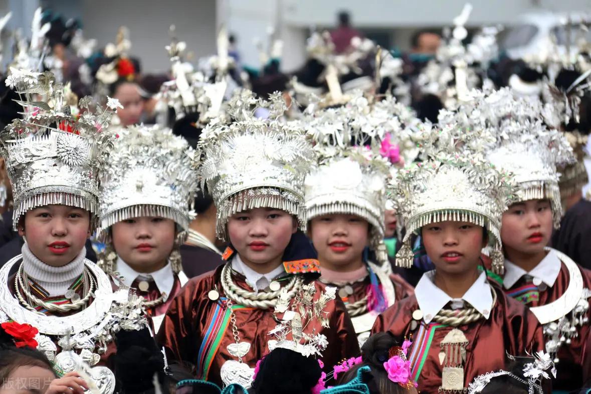 🌿 二月初一·唐代中和节：中正平和，万物涵春
 
明日（农历二月初一），正是唐