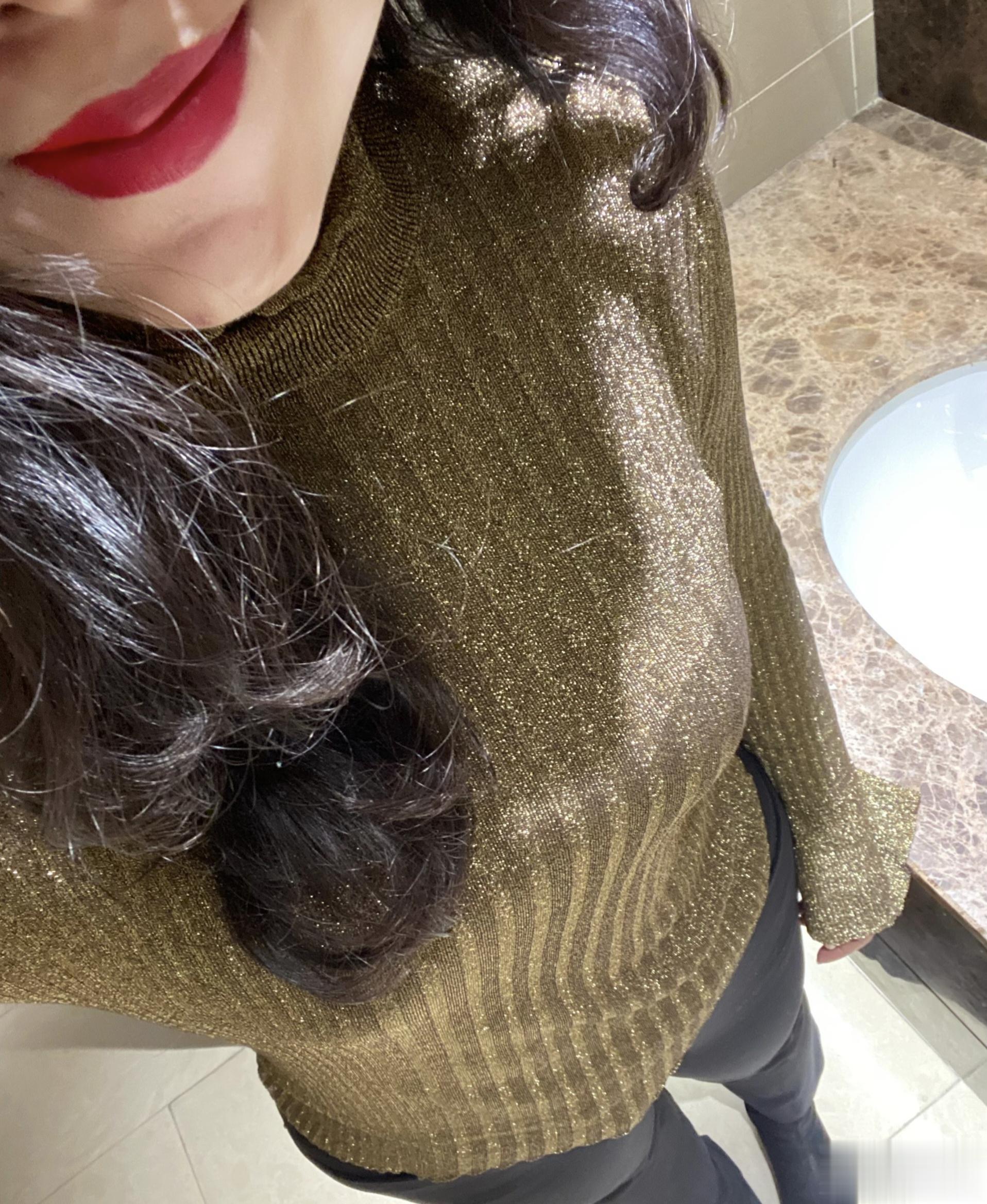 “不同的年纪，不同的取舍，过好每一个阶段的自己，在成长，在接受，在改变” ​ ​