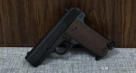 红宝石手枪